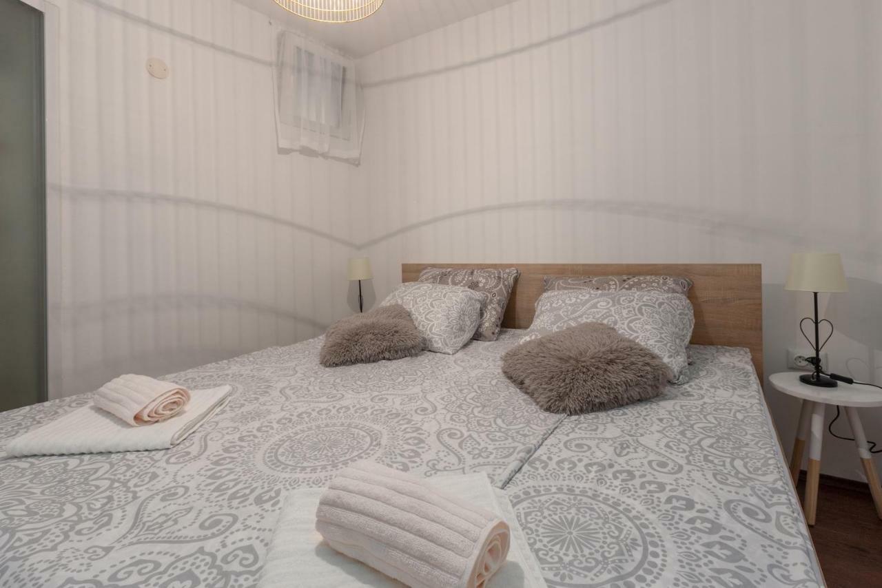 Apartment Henna Пула Экстерьер фото